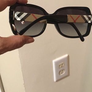 Burberry sunglasses